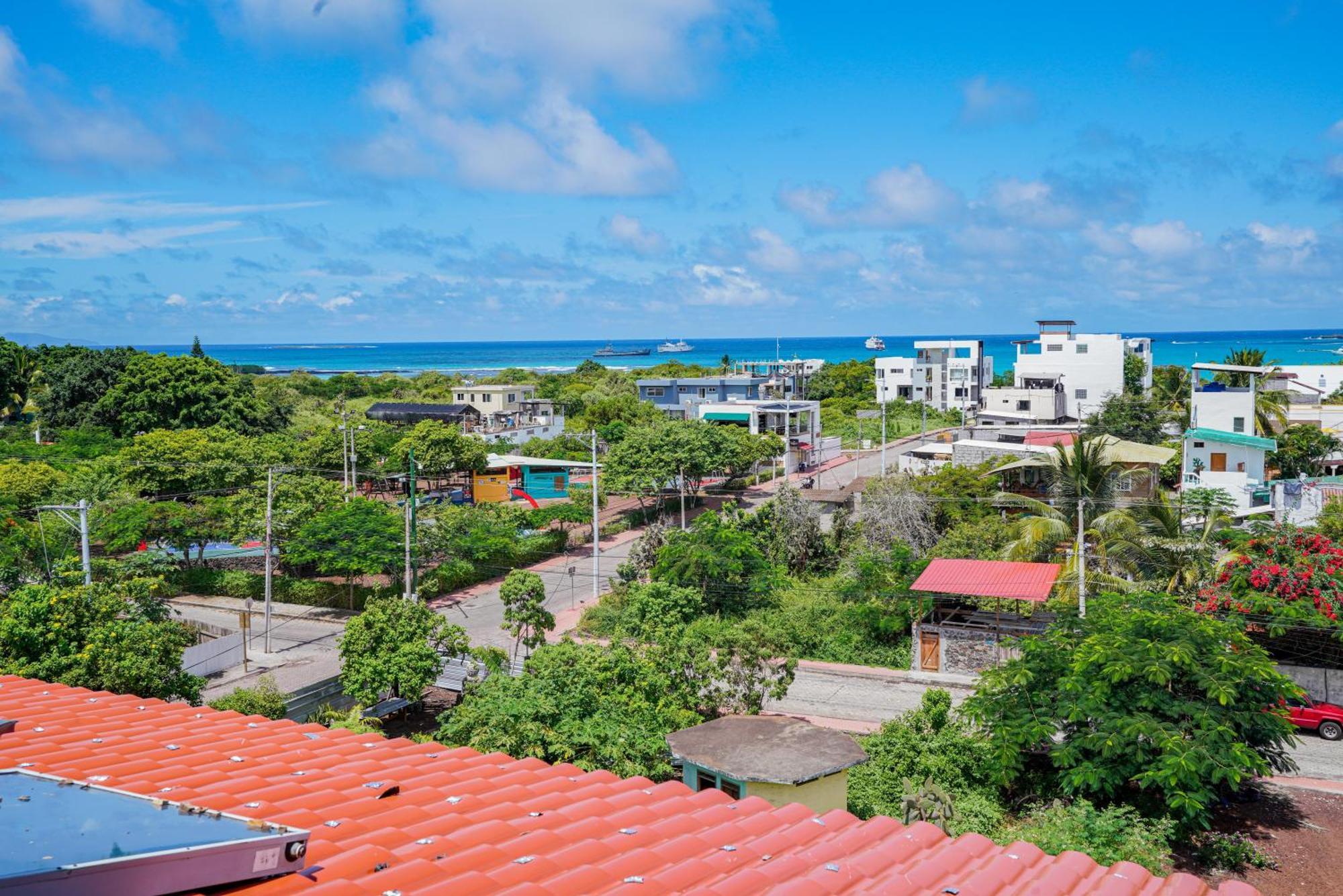 Galapagos Verde Azul Puerto Ayora  Exteriér fotografie